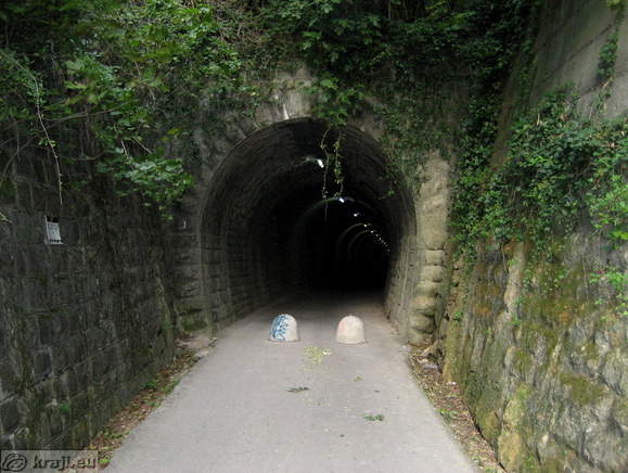 Portoroz - Eisenbahntunnel auf der Strecke Triest - Porec (Parenzana)