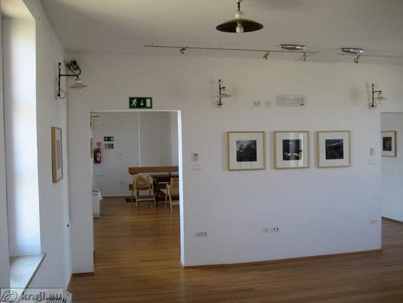 Razstava v 1. nadstropju