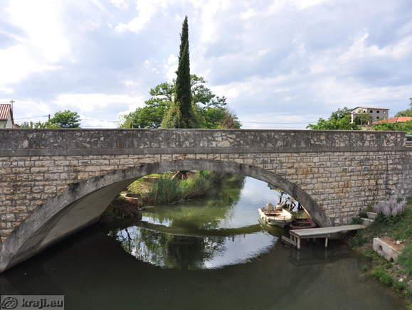 Most na cesti Portorož - Hrvaška pri Sečovljah