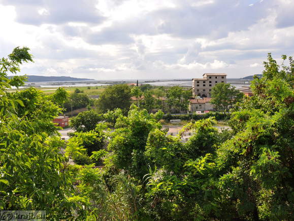 Pogled v smeri Sečoveljskih solin