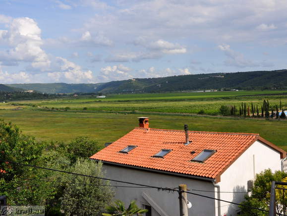 Pogled v smer doline Dragonje