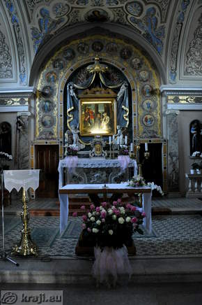 Church of the Vision of St. Mary - Altar