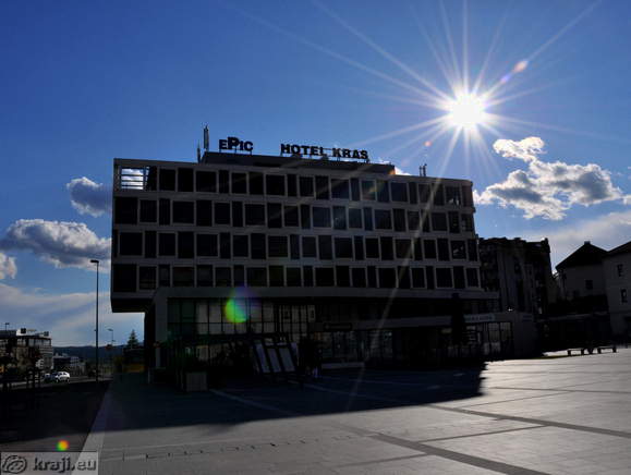 Hotel Kras ob Titovem trgu