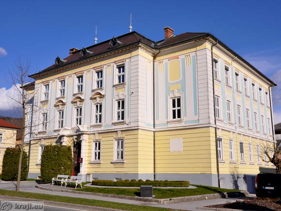 Mestna hiša Postojna