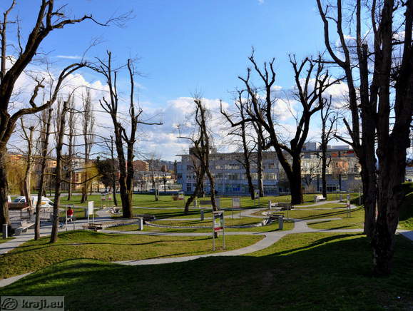Mestni park