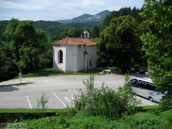 Predjama Schloss - Umgebung