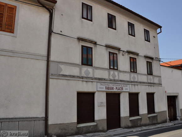 Mixed goods store Fabiani - Placer