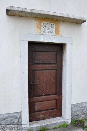 Side entrance with the year 1791