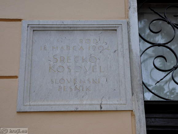 Spominska plošča - Tu se je rodil 18. marca 1904 Srečko Kosovel, slovenski pesnik
