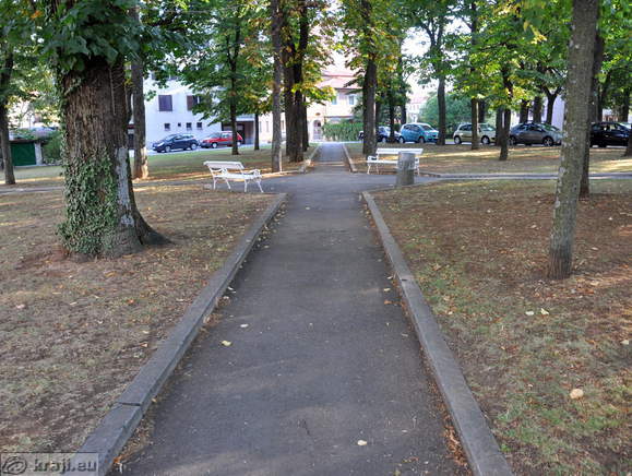 Sezana - Park am Gericht