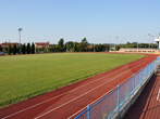 Športni park - Atletski stadion z nogometnim igriščem, atletsko stezo, skakališči 
