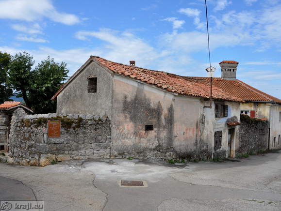 Kmečki dvorec - Tomaj 33