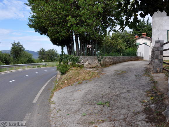 Turning for the Kosovel Home