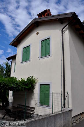 Kosovel Home in Tomaj