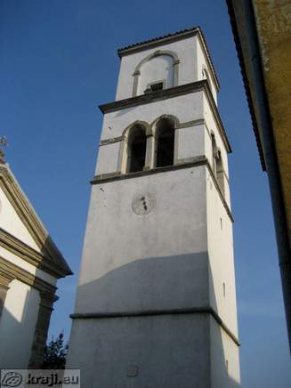 Stolp (zvonik) ob cerkvi sv. Antona Puščavnika