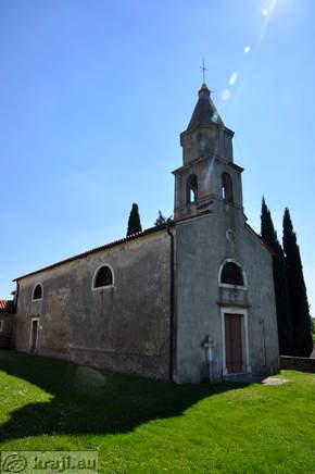Kostabona - Die Friedhofskirche des Hl. Andreas