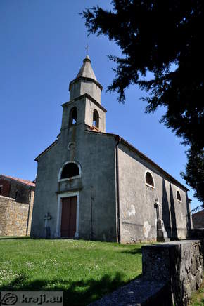 Kostabona - Die Friedhofskirche des Hl. Andreas