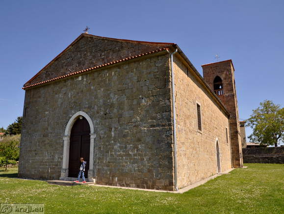 Kostabona - Die Kirche des Hl. Cosma und des Hl. Damian