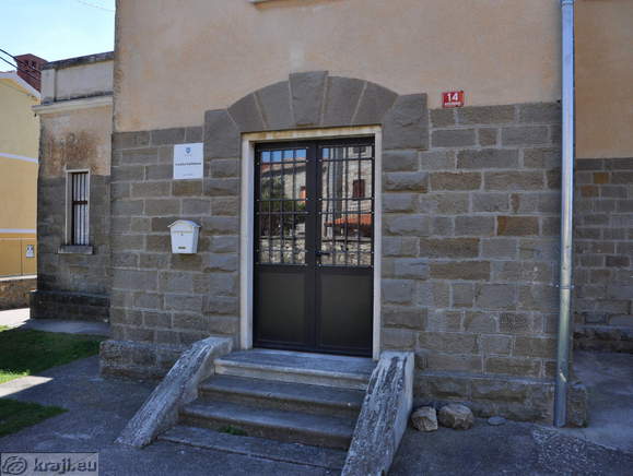 Kostabona - Alte Schule