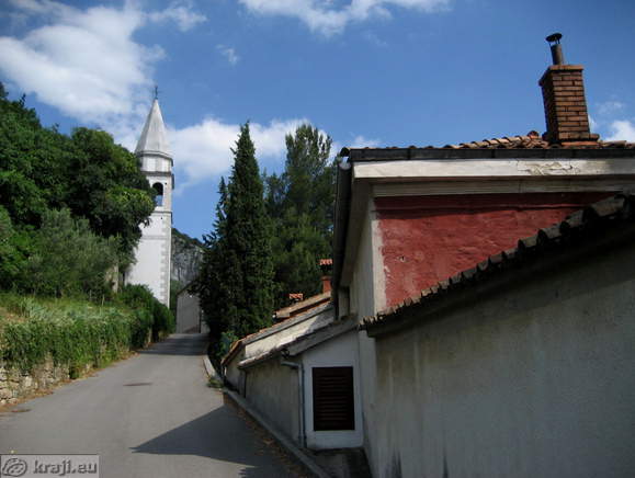 Road that leads from the Church of St. Thomas and join to the main road through the village Osp