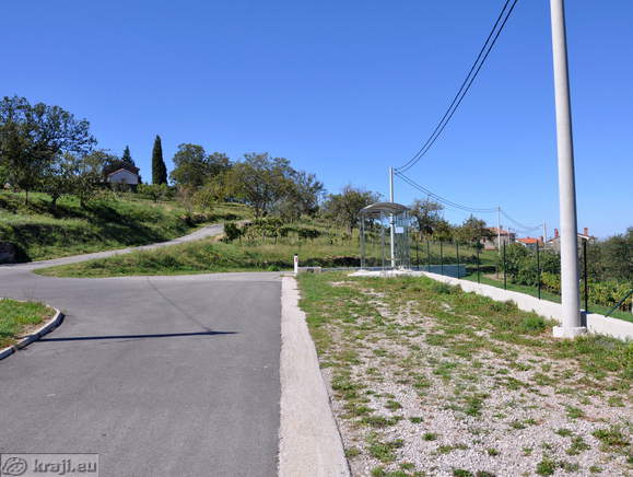 Parking area in front of Trebese