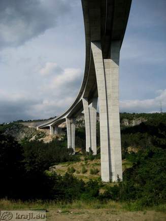 Talbrücke Crni Kal