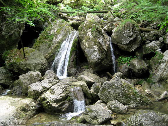 Pekel Waterfalls - First waterfall (4m)
