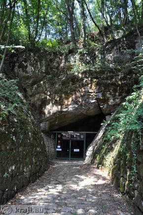 Near the entrance into the Krka Cave
