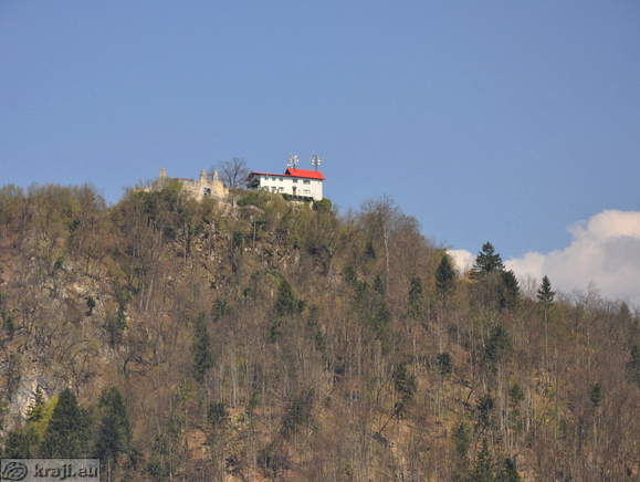 Stari grad in gostišče Grof Andeš