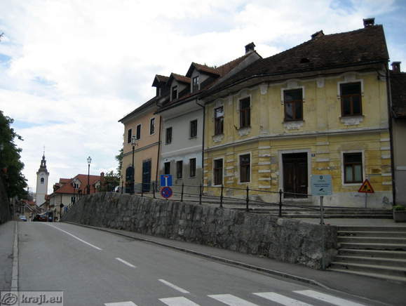 Start of the Monastery street near Mali grad