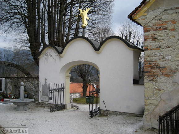 Entrance to the churchyard in Kamnik