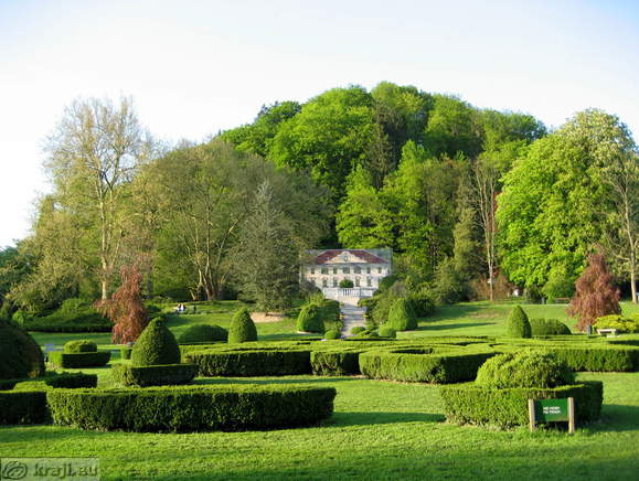 Francoski park v Arboretumu