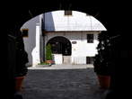 Castle Courtyard - Passage to the Castle Courtyard 