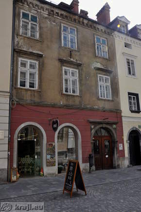 Ciril-Metodov trg 10 - Zakladi Slovenije