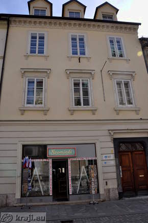 Ciril-Metodov trg 9 - Spominki