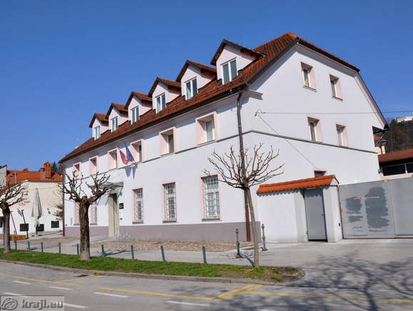 Urad Republike Slovenije za meroslovje - Grudnovo nabrežje 17