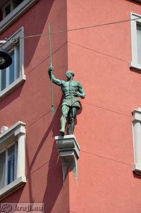 Bronast kip sv. Jurija (kipar Lojze Dolinar, 1927-1928)