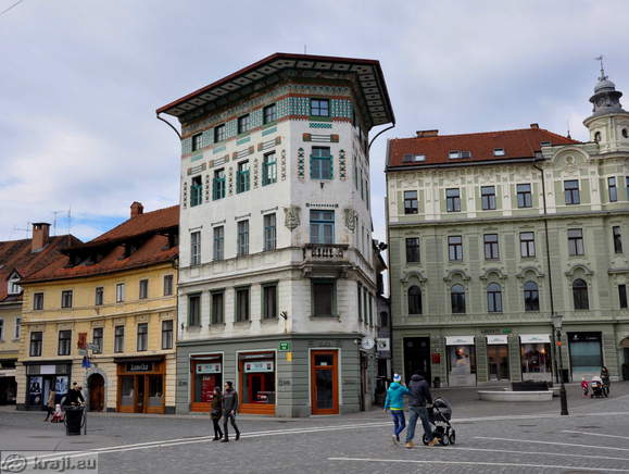 Hauptmannova hiša na Prešernovem trgu