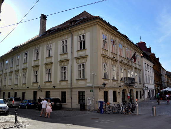 Sticna Manor between Stari trg and Stiska ulica