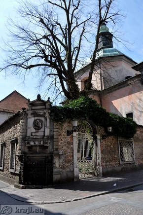 Marijino znamenje pri Mestnem muzeju Ljubljana