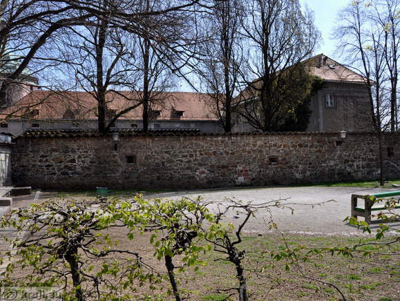 Walls around Krizanke