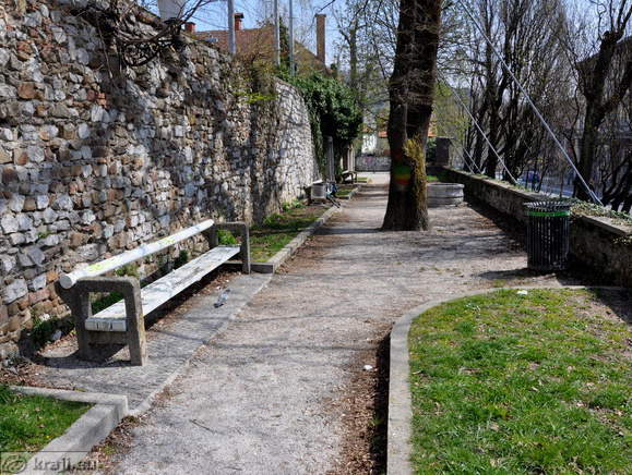 Benches along the Krizanke walls