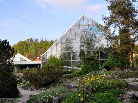 Tropical Glasshouse <br> Outside view of the Tropical Glasshouse