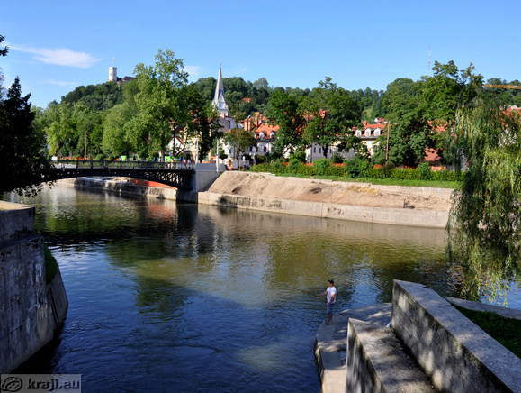 Hradeckega most pri izlivu Gradaščice v Ljubljanico