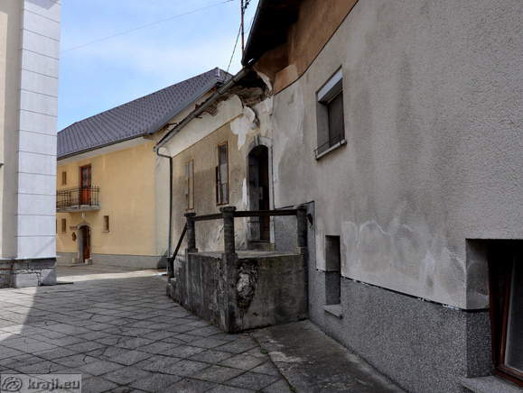 Logatec - Die Kirche der Rosenkranz Mutter Gottes