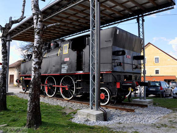 Stara lokomotiva - Od zadaj