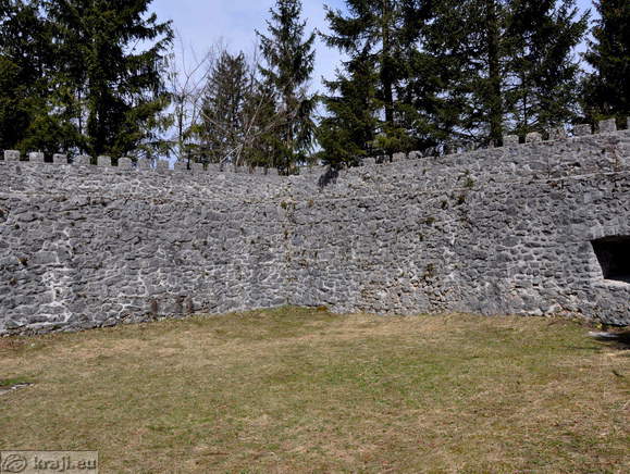 Dvorišče trdnjave