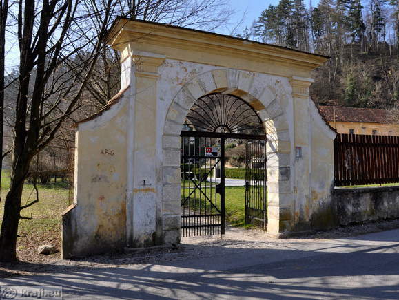 Entrance into the park