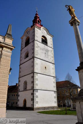 Zvonik in Marijino znamenje