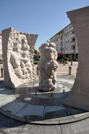 Skulptura in fontana Pomlad